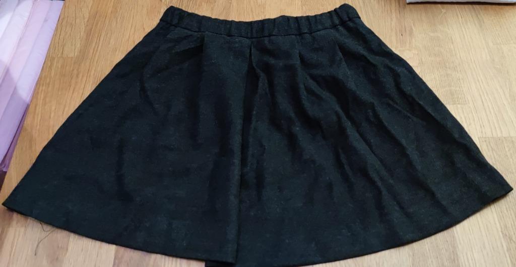 Top rokje uit de ZARA girls soft collection donker grijs 140, Ophalen of Verzenden, Zo goed als nieuw, Meisje, Jurk of Rok