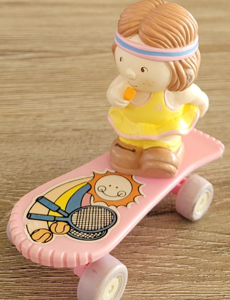 *vintage* Poppetje op skateboard (New-Ray Novelty 1988), Enlèvement ou Envoi, Utilisé
