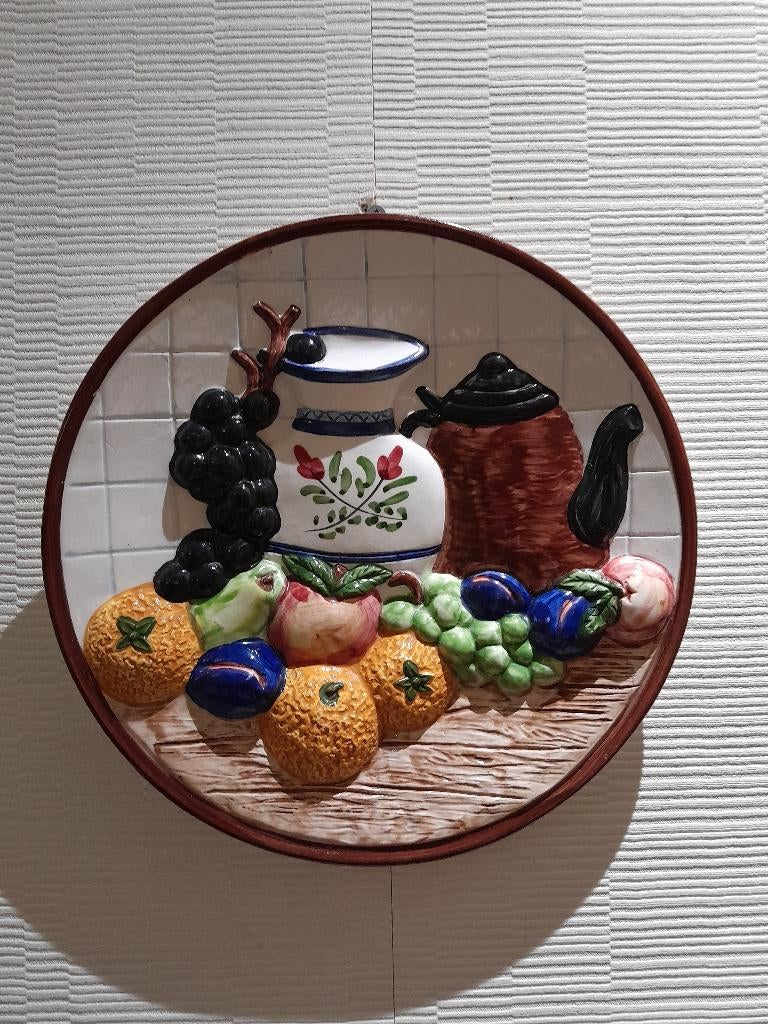 Belle Assiette decorative Fruits en faience Bon État, Enlèvement ou Envoi