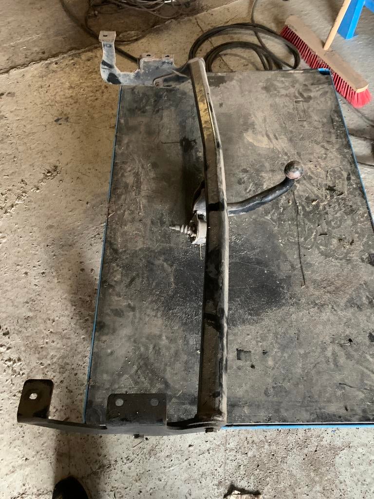 Trehaak renault kangoo, Auto-onderdelen, Ophalen, Renault