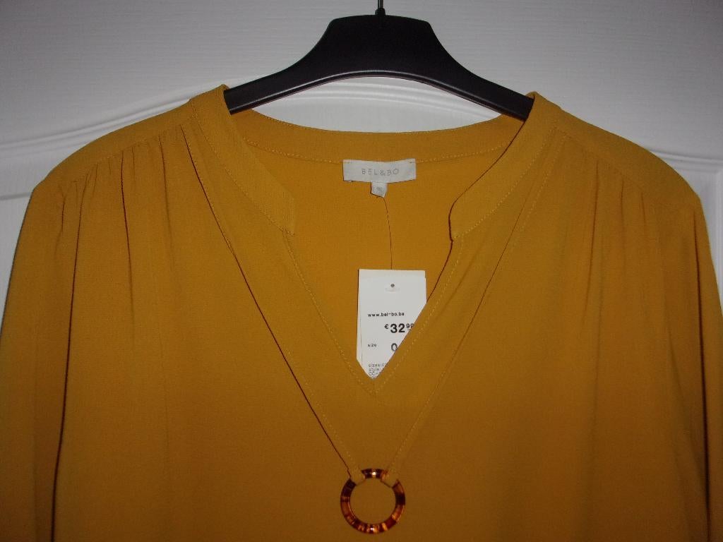 SPLINTERNIEUW damesbloesje. Maat 46, Kleding | Dames, Grote Maten, Blouse of Tuniek, Geel, Bel & Bo, Nieuw