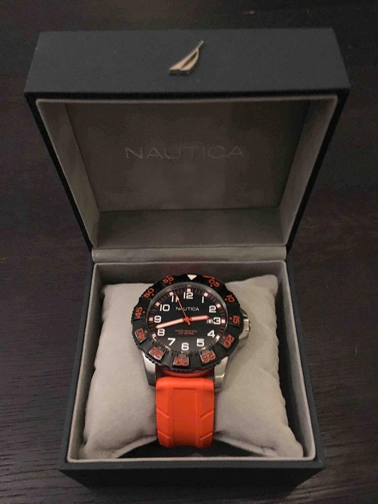 Montre Nautica homme, Bijoux, Sacs & Beauté, Montres | Hommes, Comme neuf, Montre-bracelet, Autres marques, Autres matériaux, Autres matériaux