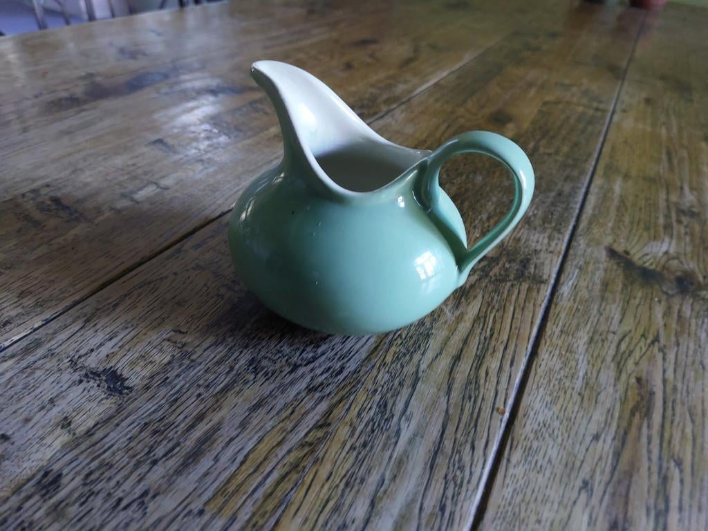 Ancien pichet Boch, Enlèvement ou Envoi