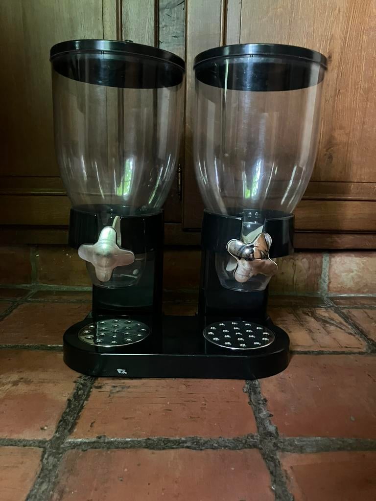 Ontbijtgranen dispenser Cornflakes, Ophalen of Verzenden, Zo goed als nieuw