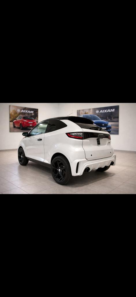 Aixam coupe sport bouwjaar 2025 met slechts 4000km, Auto's, Wit, Leder, Diesel, 6 kW