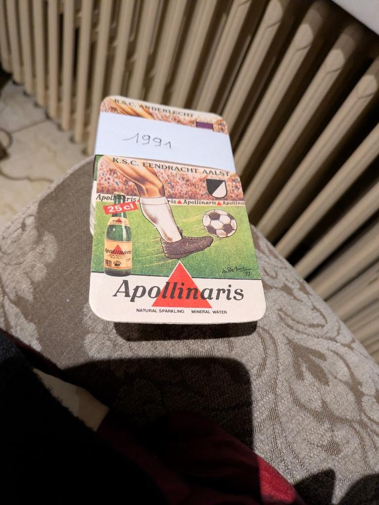 Voetbal apollinaris - 1991, Ophalen of Verzenden, Zo goed als nieuw, Viltje(s)