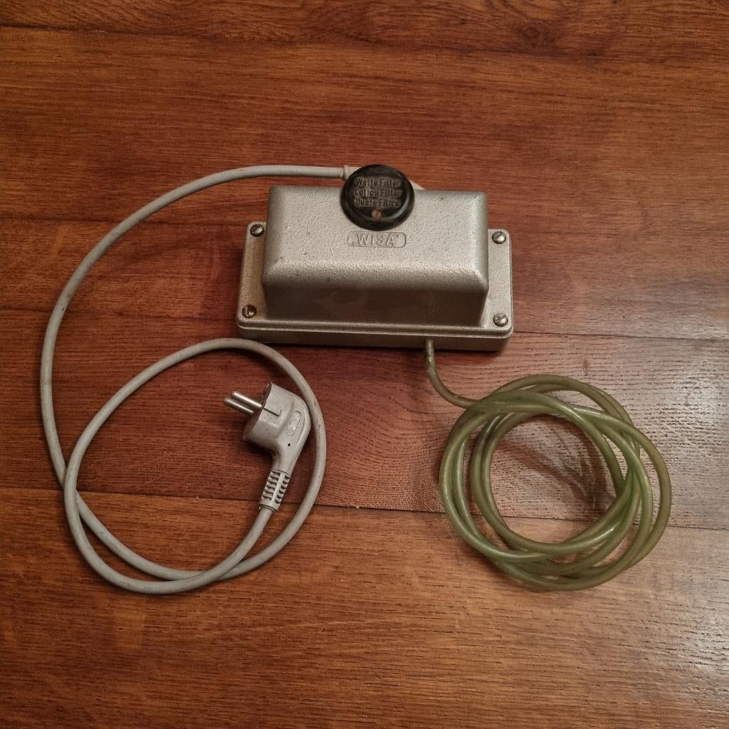 Ancienne pompe à air., Enlèvement ou Envoi, Utilisé, Électrique, Autres types