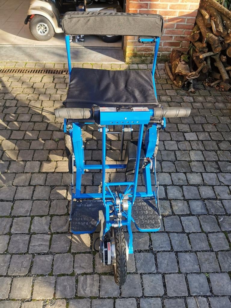 Trottinette de mobilité pliable Di blasi en parfait état inf, Enlèvement ou Envoi, Pliant, Comme neuf, Fauteuil roulant électrique