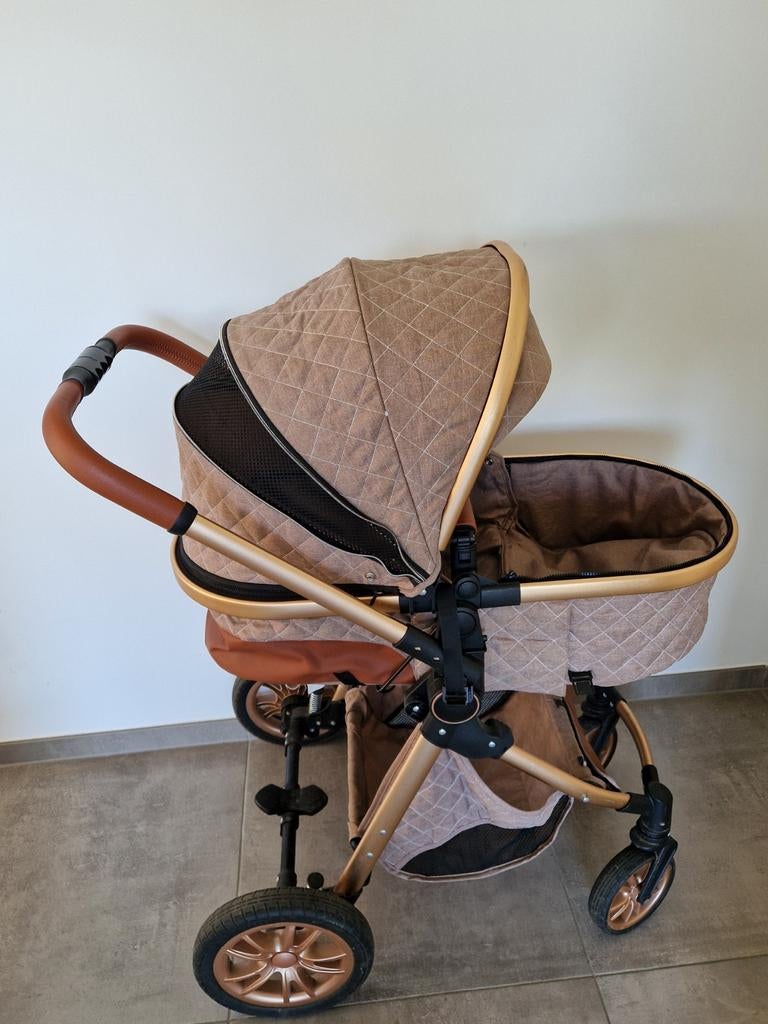 Buggy pliable à grandes roues, Enfants & Bébés, Enlèvement, Comme neuf, Tige de poussée réglable