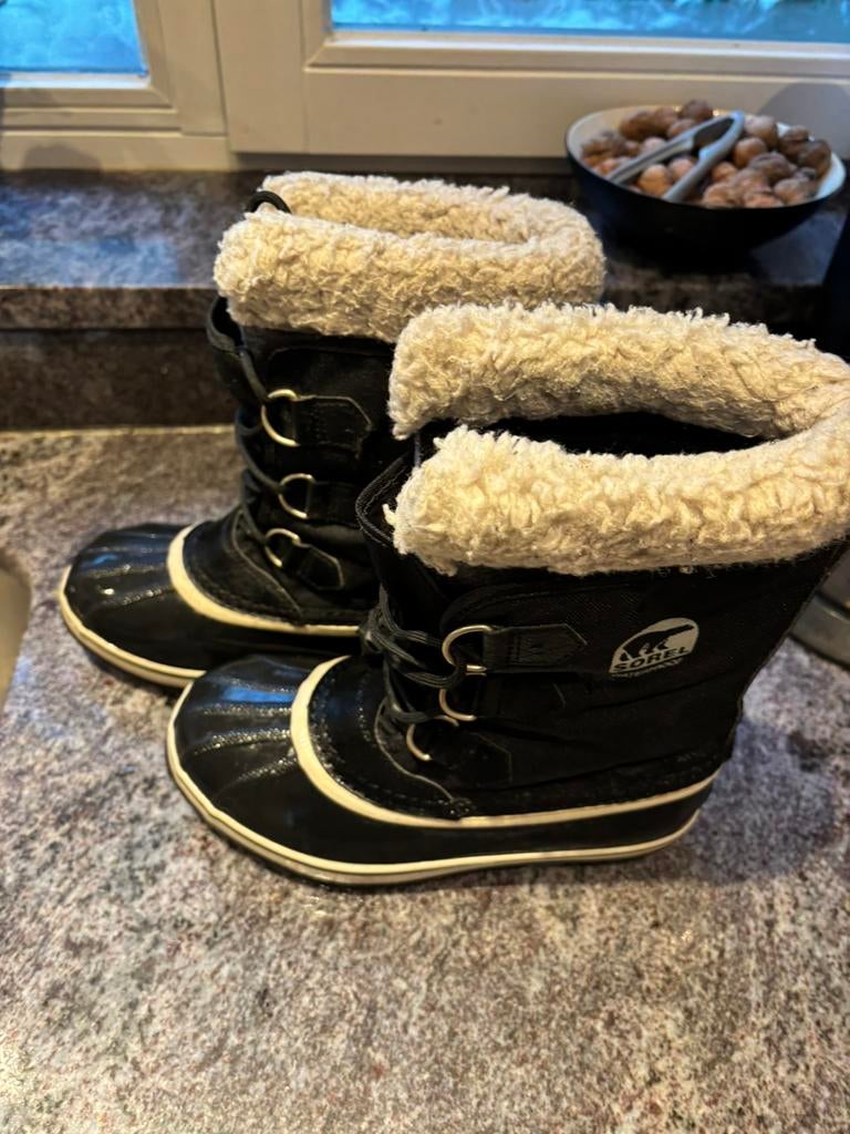 Bottes waterproff Sorel 37 utilisees une semaine, Enlèvement, Comme neuf