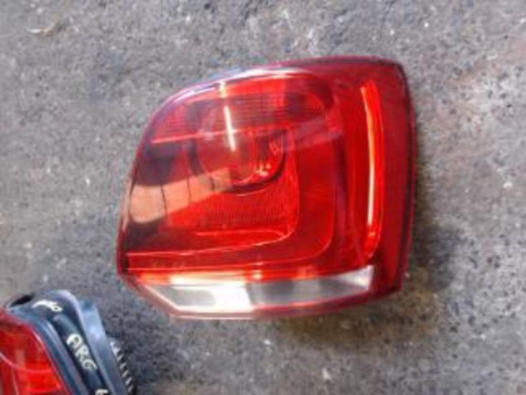 Feu arrière droit Volkswagen Polo 5 2009-2014 LP/14090, Enlèvement ou Envoi, Utilisé, Volkswagen