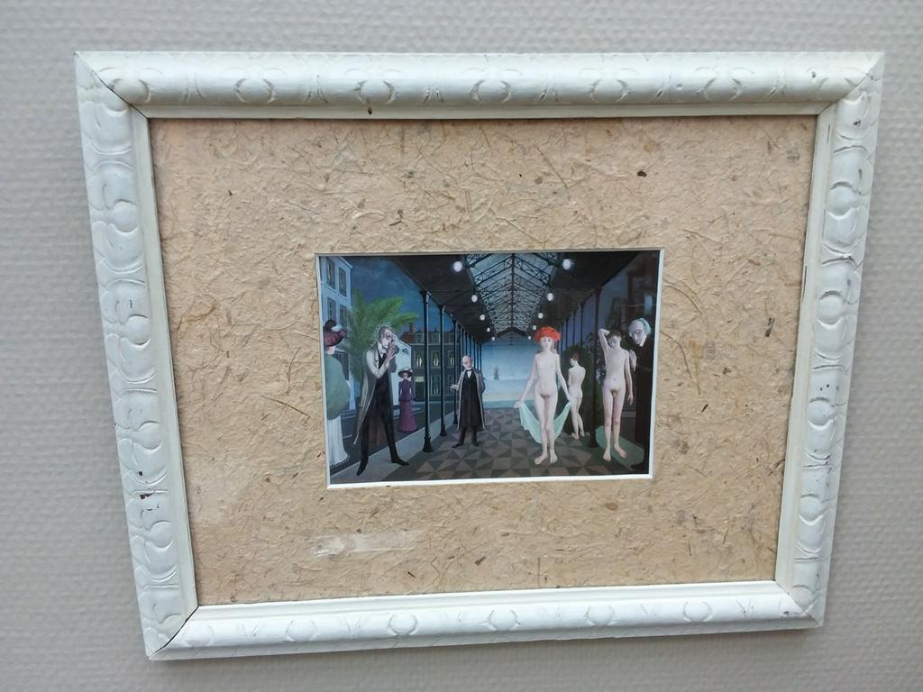 Reproduction de Delvaux, Ophalen, Zo goed als nieuw