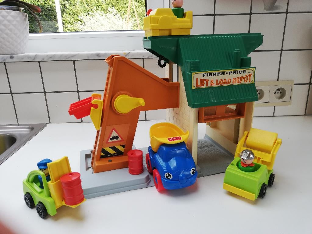 Fisher Price Lift & Load Depot, Kinderen en Baby's, Speelgoed | Fisher-Price, Ophalen of Verzenden