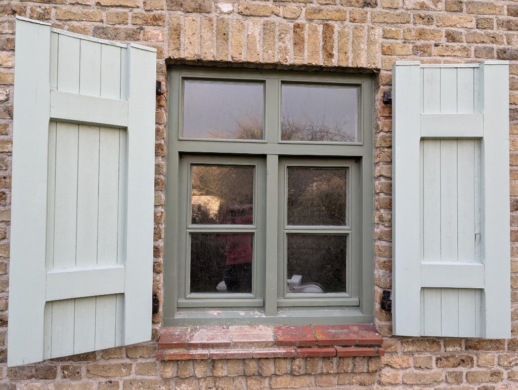 Houten ramen en luiken, Doe-het-zelf en Bouw, Glas en Ramen, Gebruikt, Ophalen