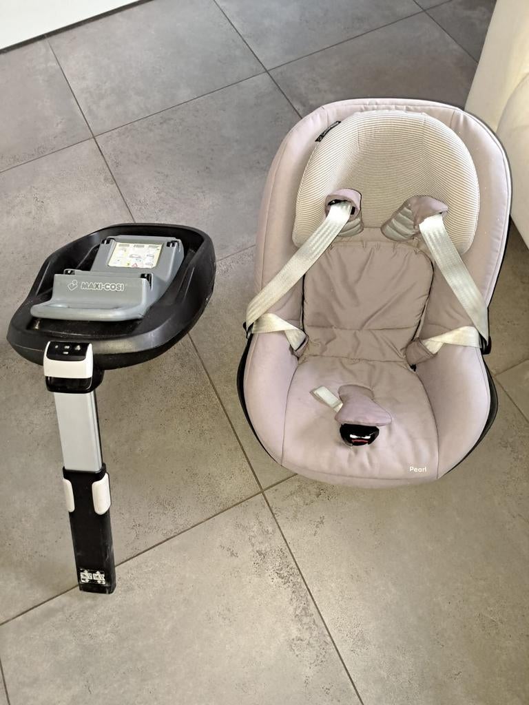 Maxi cosy isofix +  kinderstoel 'pearl' grijs (1j tot 4j), Ophalen, Gebruikt, 0 t/m 18 kg, Isofix