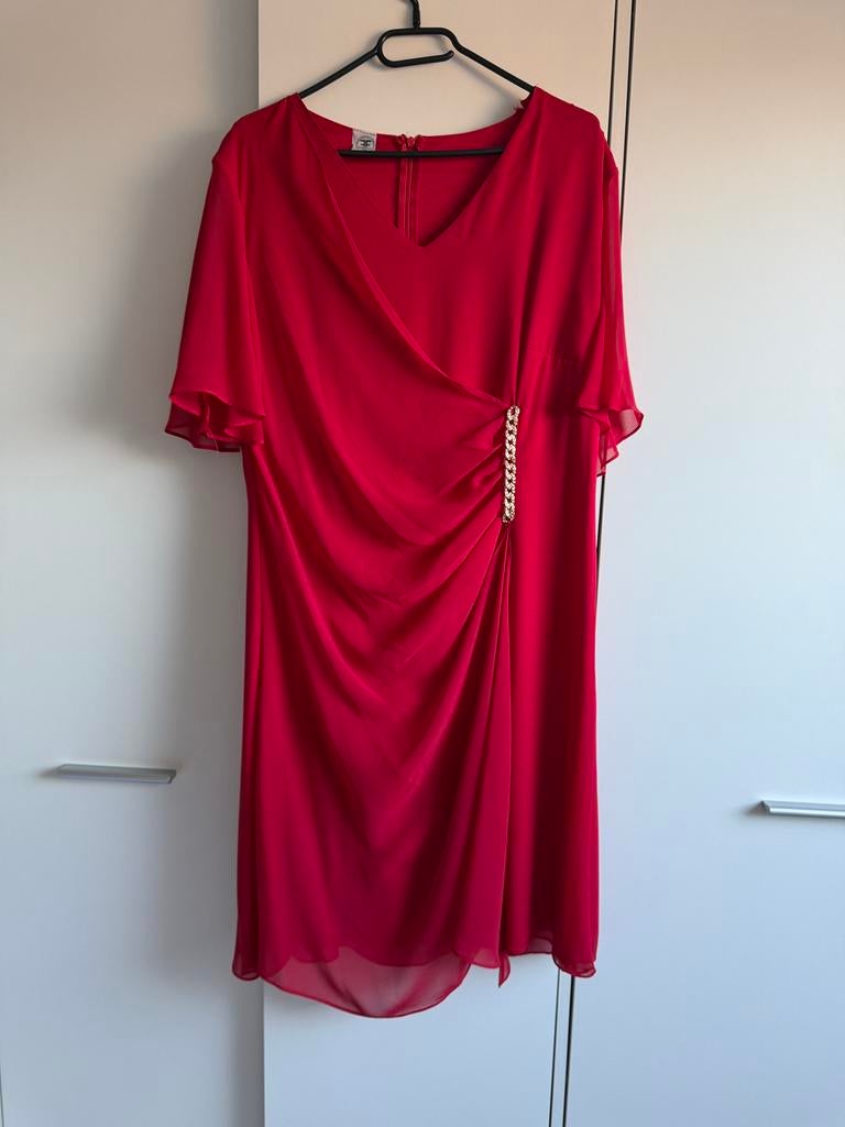 Elegante rode jurk – NIEUW – perfecte staat, Kleding | Dames, Maat 42/44 (L), Nieuw, Ophalen of Verzenden, Boven de knie