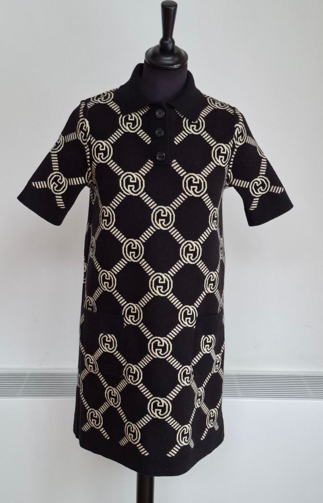 GUCCI. (NOUVEAU +/ _ 1700€), Enlèvement ou Envoi, Taille 36 (S)