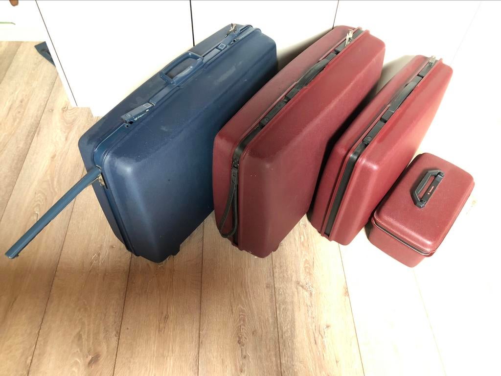 Set samsonite valiezen en beautycase, Ophalen, Zo goed als nieuw, Wieltjes