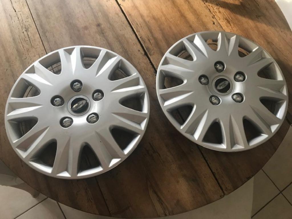 Deux nouveaux enjoliveurs FORD 14", Enlèvement ou Envoi, Comme neuf