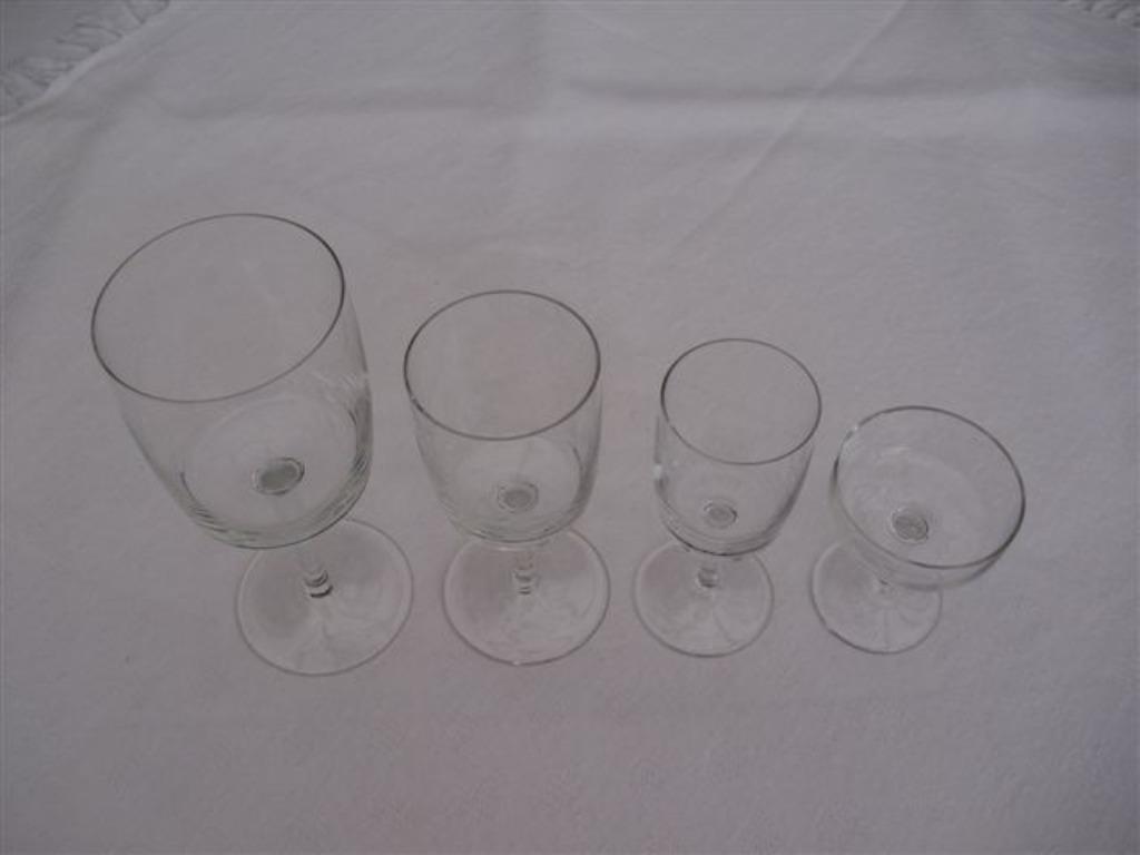 Kristallen glasservies, Verzamelen, Glas en Drinkglazen, Zo goed als nieuw, Overige typen, Ophalen of Verzenden