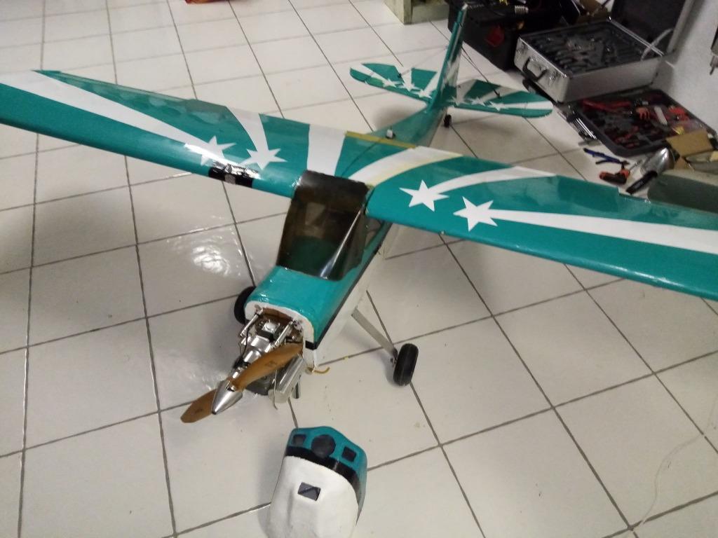 Decathlon 2.2m, Hobby en Vrije tijd, Modelbouw | Radiografisch | Vliegtuigen, Ophalen, Gebruikt, Benzine, RTF (Ready to Fly)