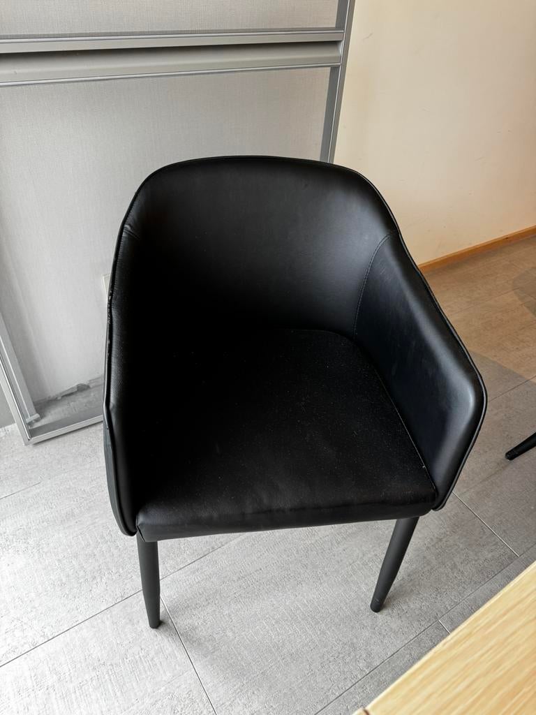 7 sièges, Enlèvement, Cuir, Noir, Cinq, Six Chaises ou plus