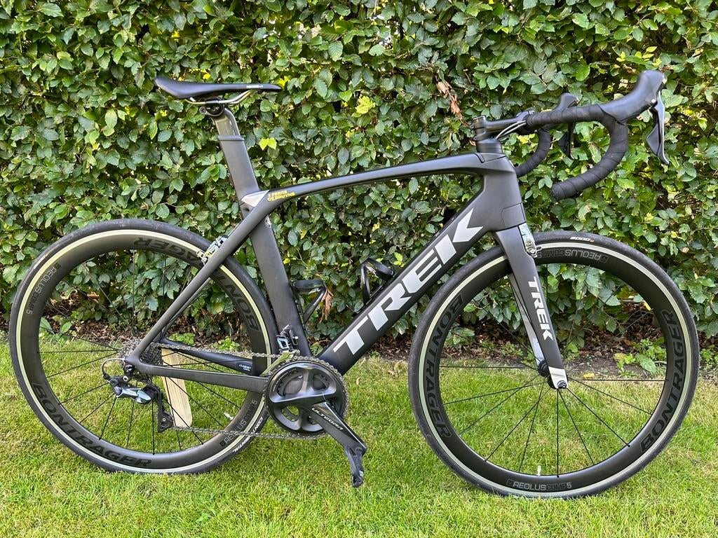 Trek Madone 9.0, 28 inch, Carbon, Heren, Zo goed als nieuw