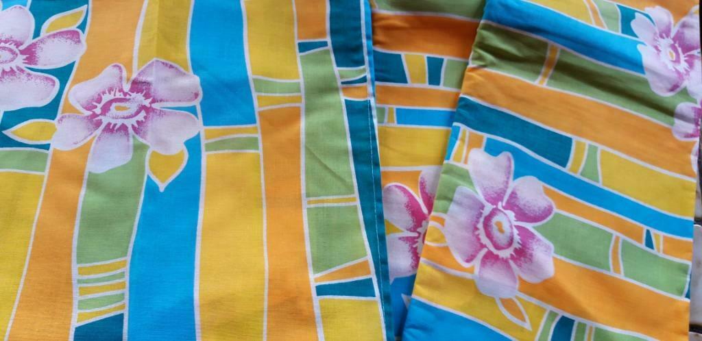 Nappe 140X220 et 12 serviettes assorties, Maison & Meubles, Cuisine | Linge de cuisine, Enlèvement ou Envoi, Neuf, Autres couleurs
