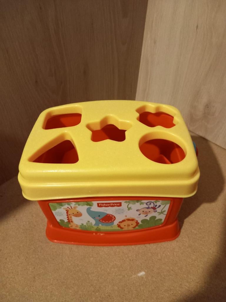 Fisher price vormpjes emmer, Kinderen en Baby's, Speelgoed | Fisher-Price, Ophalen, Zo goed als nieuw, Speelset