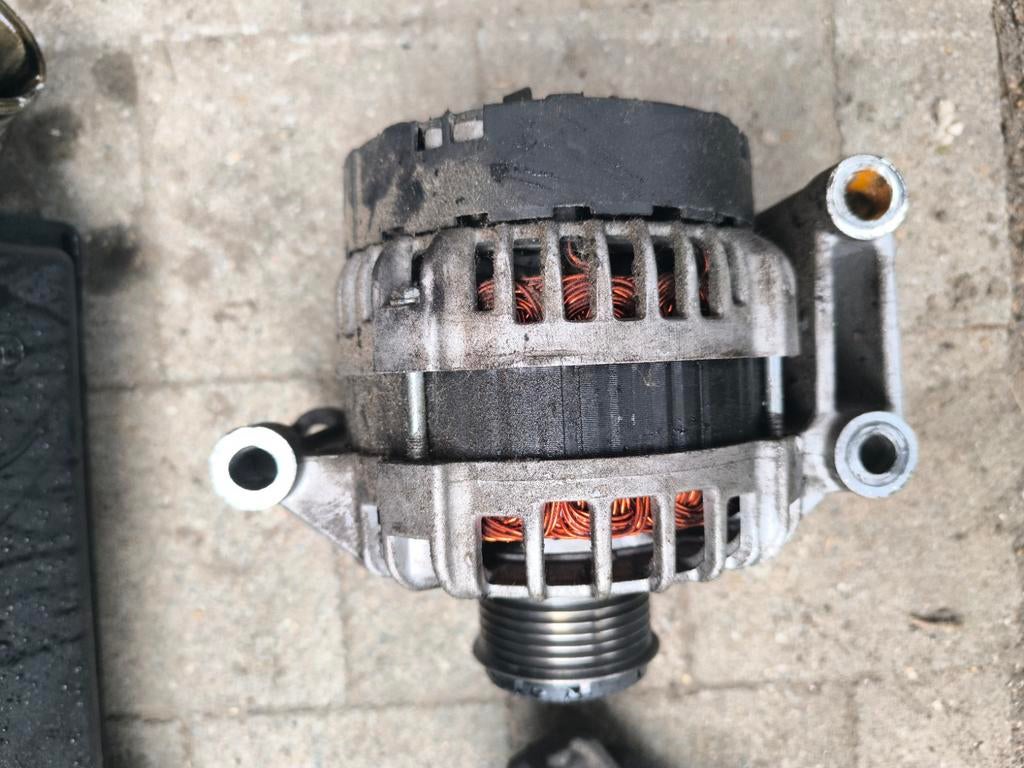 Alternator Peugeot boxer. Citroen jumper. Fiat Ducato, Auto-onderdelen, Ophalen of Verzenden, Fiat