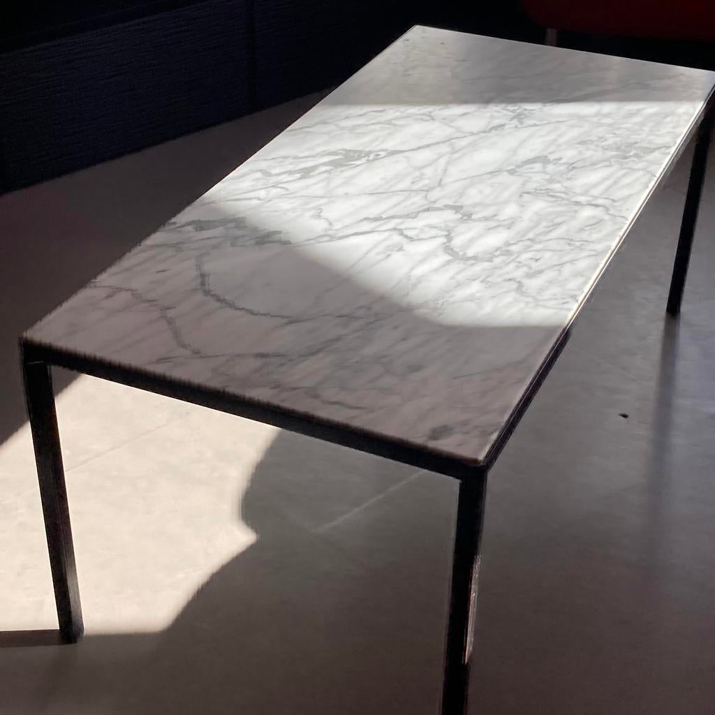 Table de salon en Marbre vintage, Maison & Meubles, Moins de 50 cm, Vintage, Enlèvement, Utilisé