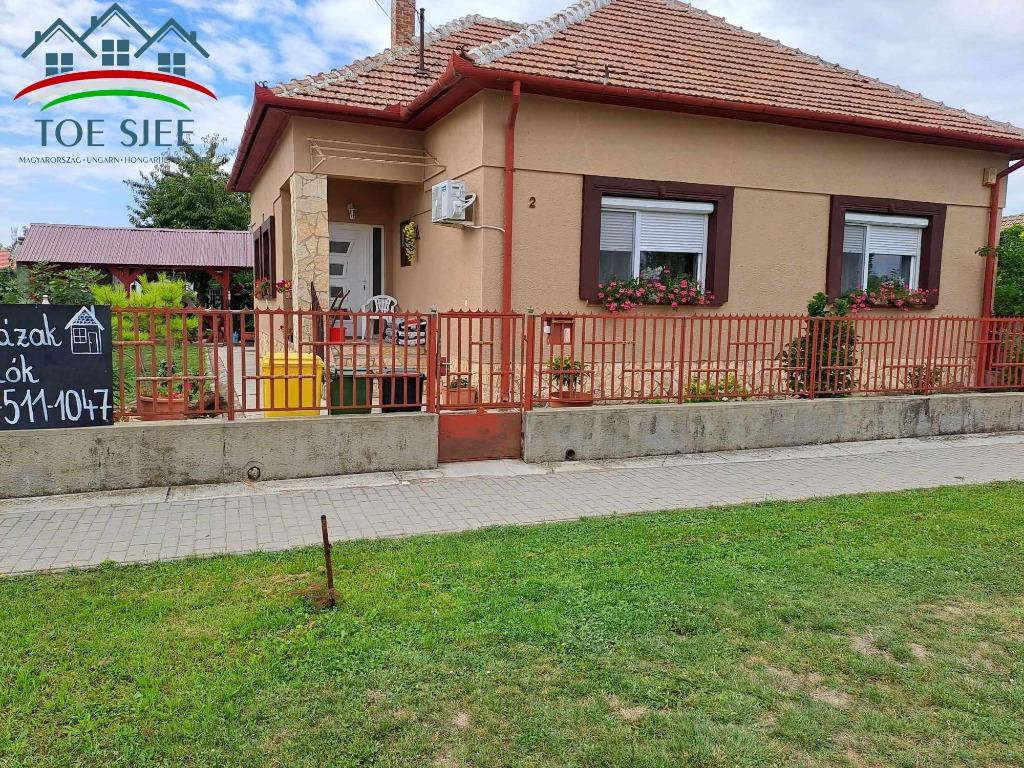 Te koop in Hongarije - Abádszalók (idn231215), Immo, Overige soorten, Overig Europa, 133 m², Stad