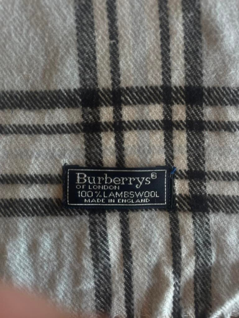 Burberry sjaal, Kleding | Dames, Burberry, Ophalen of Verzenden, Zo goed als nieuw, Sjaal