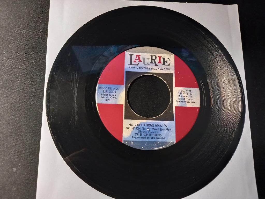 The Chiffons – Nobody' Knows What's Goin' On '7, Ophalen of Verzenden, Gebruikt, R&B en Soul