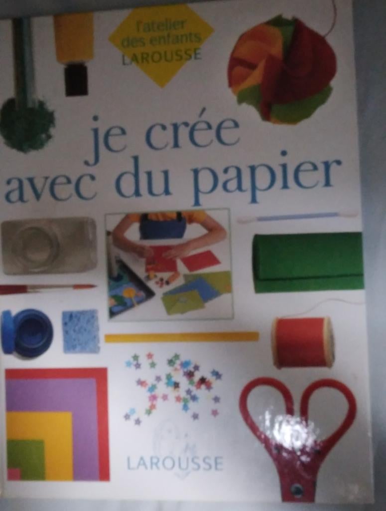 Je crée avec du papier, Livres, Enlèvement ou Envoi, Utilisé, Larousse