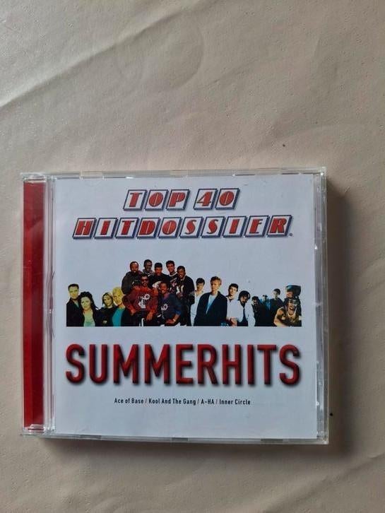 Cd  top 40 summerhits hitdossier, Cd's en Dvd's, Ophalen of Verzenden, Zo goed als nieuw