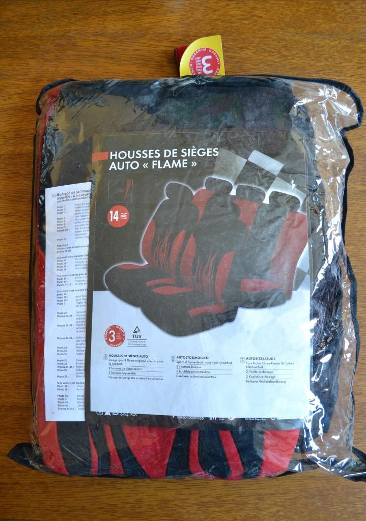 Housses de siège auto + Couvre Volant., Neuf