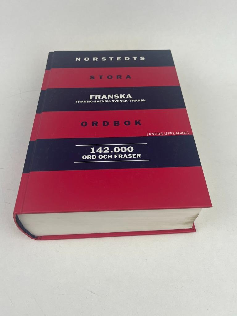 dictionnaire suedois norstedt 142 000, Livres, Dictionnaires, Enlèvement ou Envoi, Utilisé, Autres langues