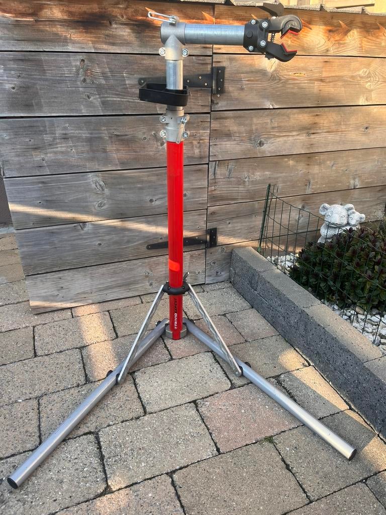 Fiets montagestandaard, Ophalen, Zo goed als nieuw