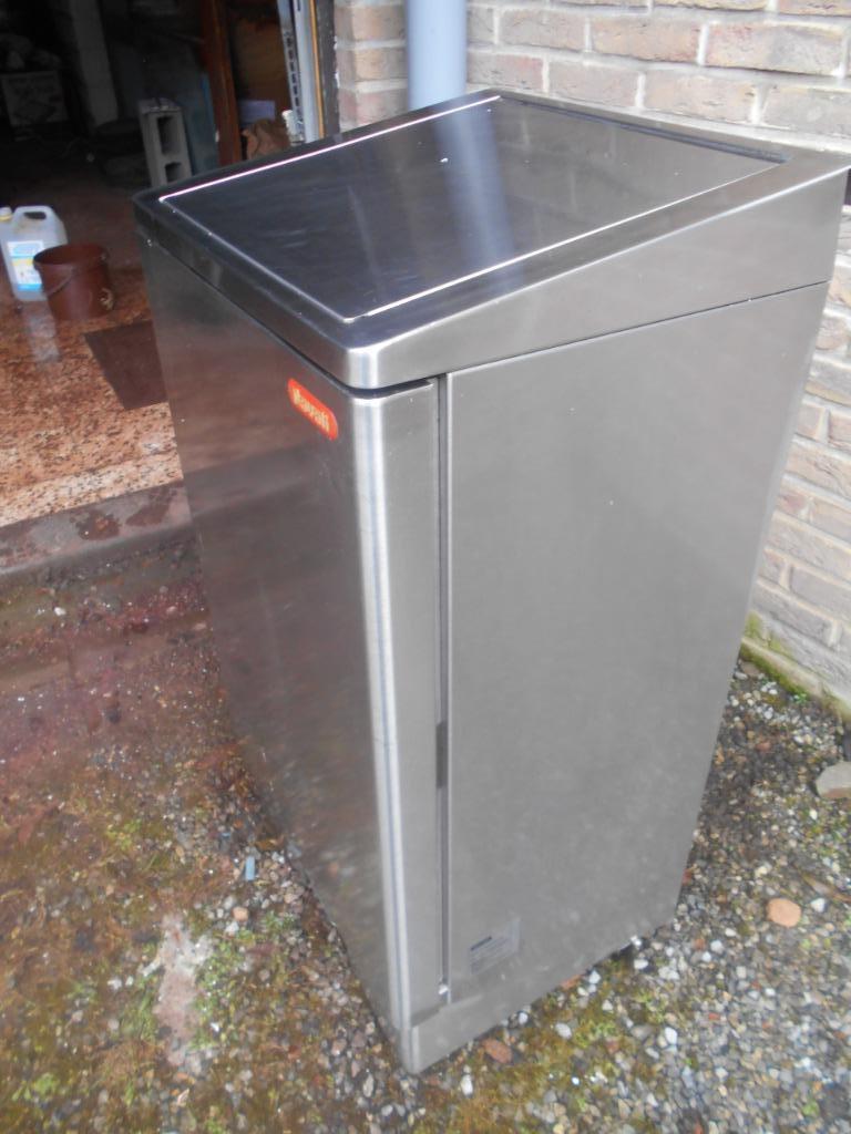 HORECA POUBELLE FULL INOX 120 LITRES XXL, Enlèvement, Snacks