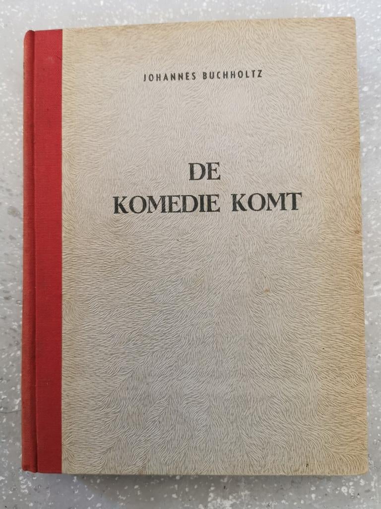 De Komedie Komt, Ophalen of Verzenden, Gelezen