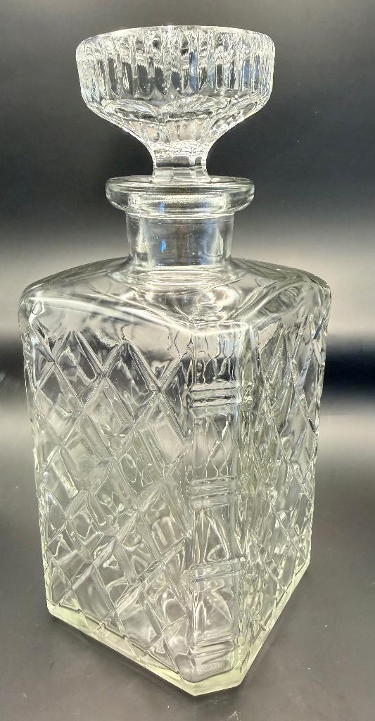 Carafe à whisky carrée en cristal vintage, Antiquités & Art, Antiquités | Verre & Cristal, Enlèvement ou Envoi