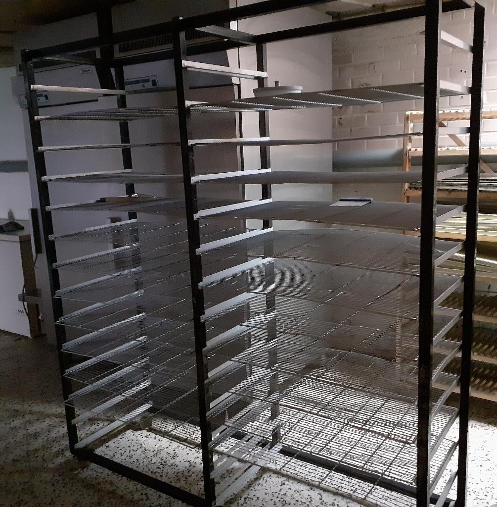GRAND CHARIOT DOUBLE AVEC GRILLES, Ophalen, Brood en Banket