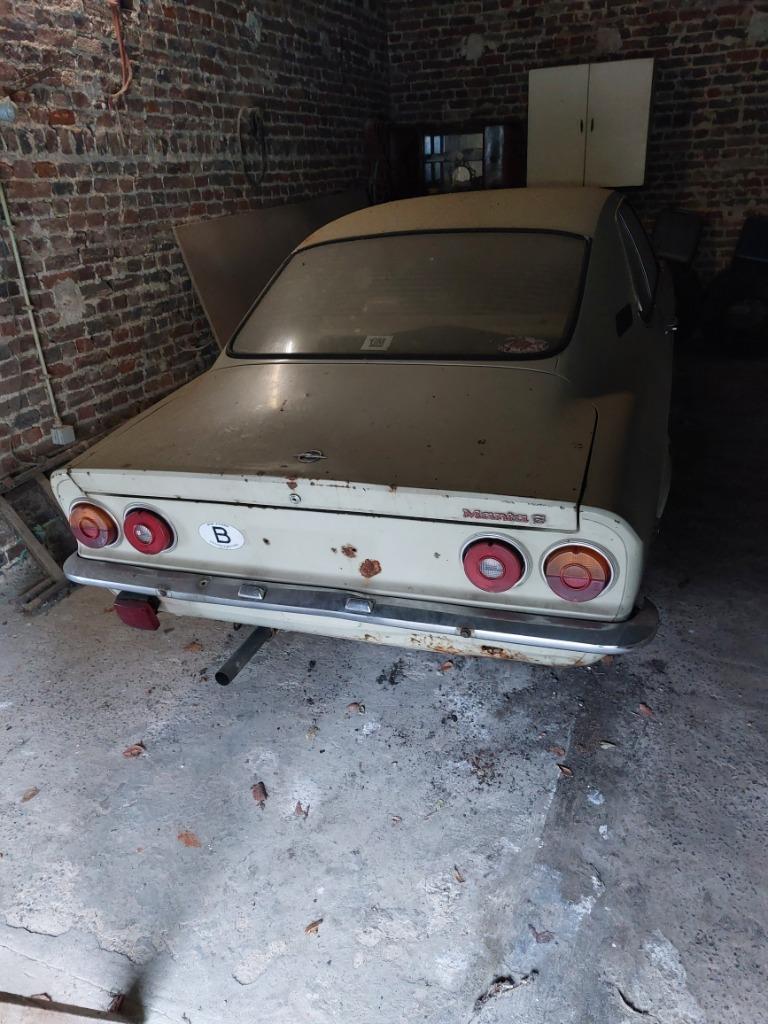 opel manta  A, Auto's, Achterwielaandrijving, Beige, 1600 cc, Wit