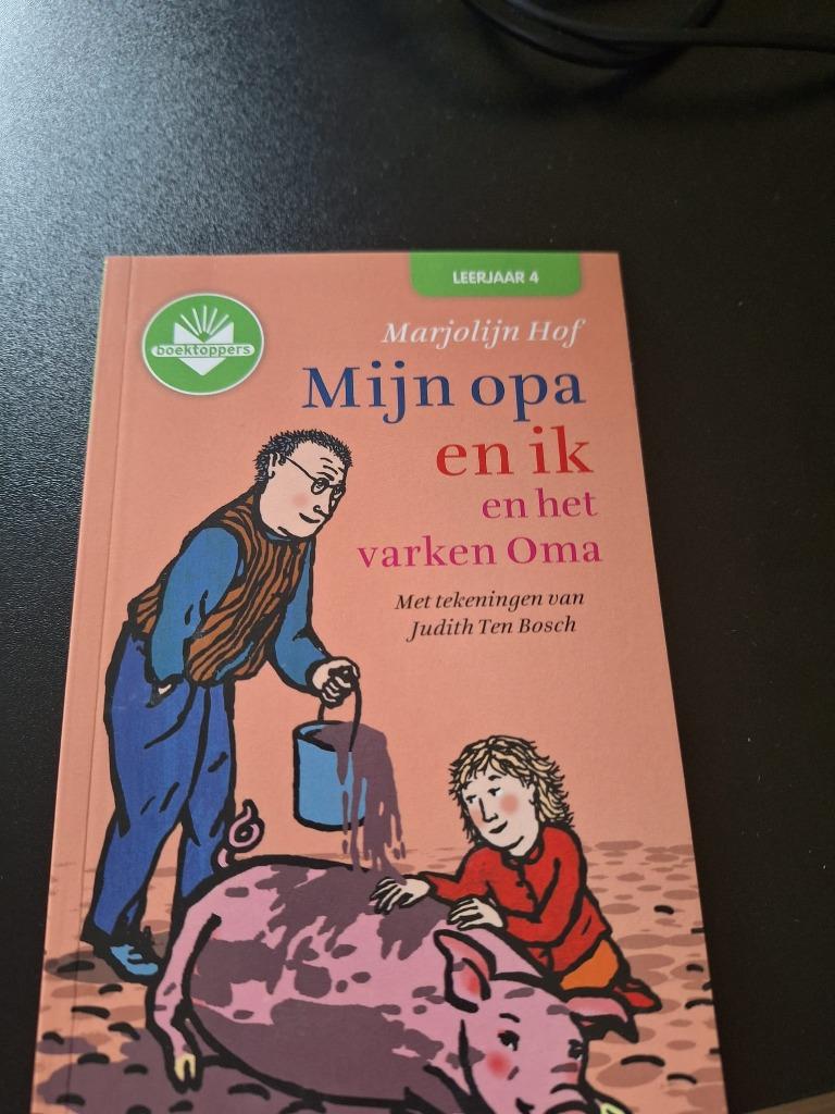 Marjolein Hof en Anna Wolz: 2 boeken 4de leerjaar, Boeken, Ophalen, Zo goed als nieuw, Fictie algemeen