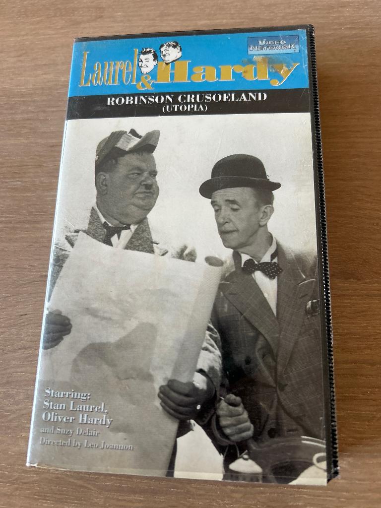 VHS Laurel and Hardy, Alle leeftijden, Ophalen of Verzenden, Zo goed als nieuw, Komedie