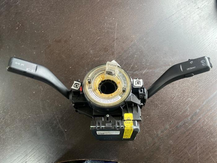 Combischakelaar Stuurkolom van een Volkswagen Golf, Ophalen of Verzenden, 3 maanden garantie, Gebruikt, Volkswagen