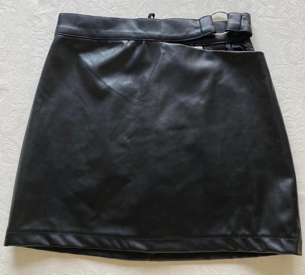 Jupe taille 34, Neuf, Divided, Enlèvement ou Envoi, Taille 34 (XS) ou plus petite