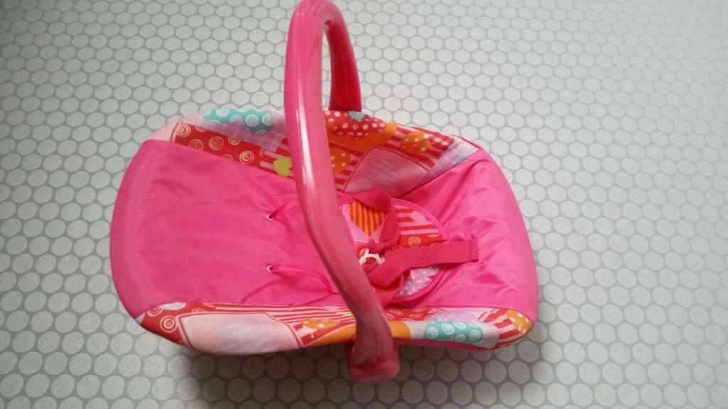 Poppen maxi cosi, Kinderen en Baby's, Ophalen of Verzenden, Zo goed als nieuw