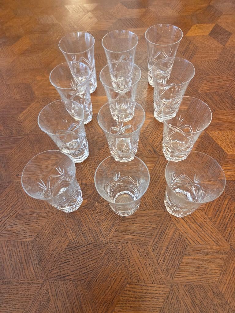 Set van 12 borrelglaasjes, Antiek en Kunst, Ophalen